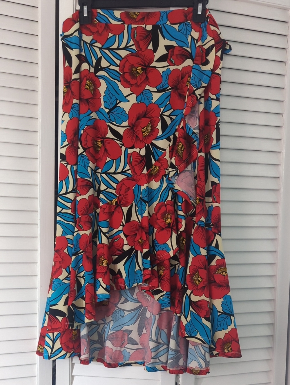 LuLaRoe Red & Blue Floral High-Low Skirt